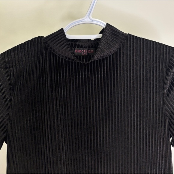 Vintage Black Striped Short Sleeve Tee - Picture 4 of 8